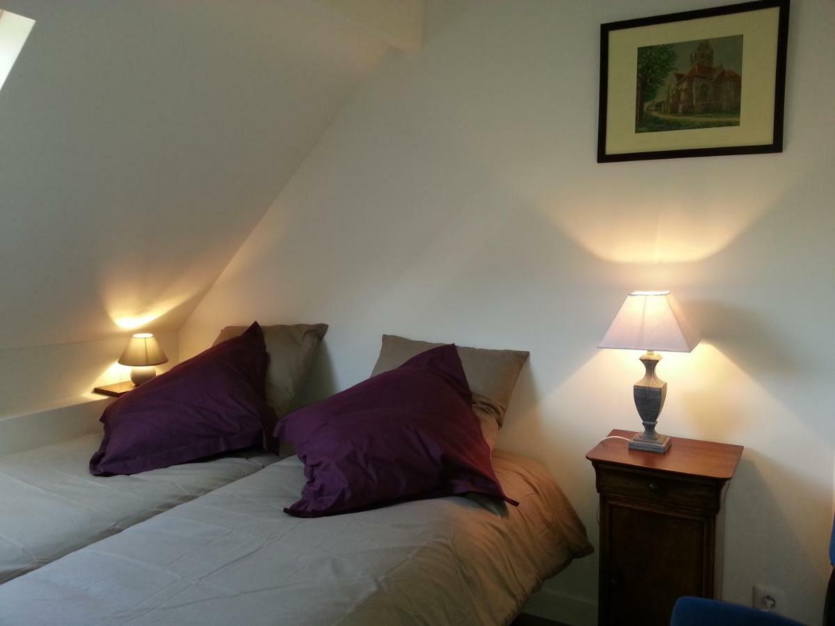 Gite Du Valambourg โอแวร์-ซู-รวส ภายนอก รูปภาพ