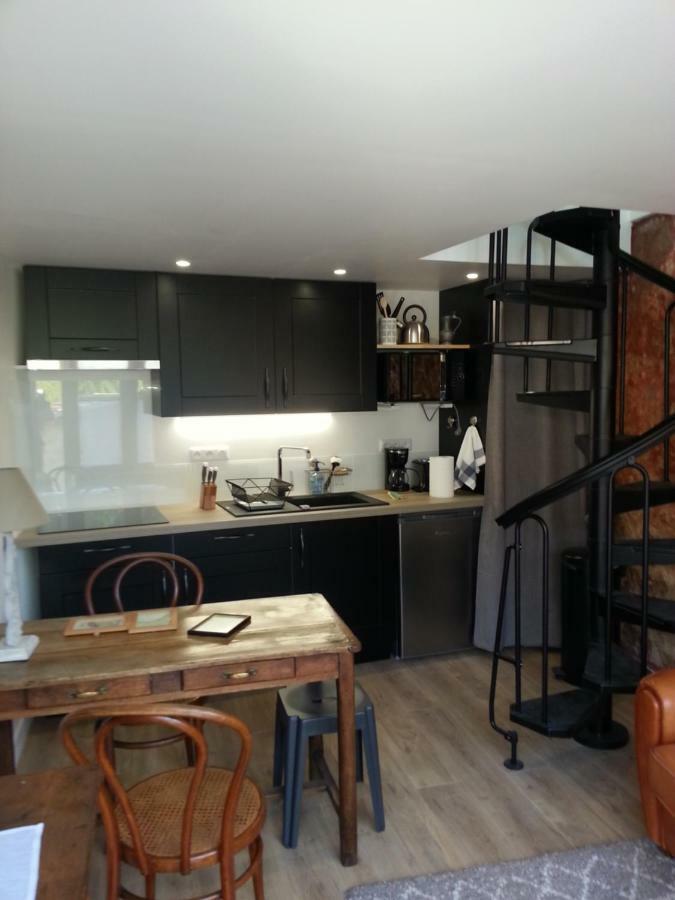Gite Du Valambourg โอแวร์-ซู-รวส ภายนอก รูปภาพ