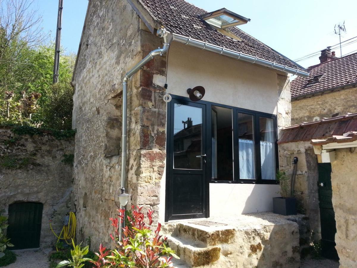 Gite Du Valambourg โอแวร์-ซู-รวส ภายนอก รูปภาพ